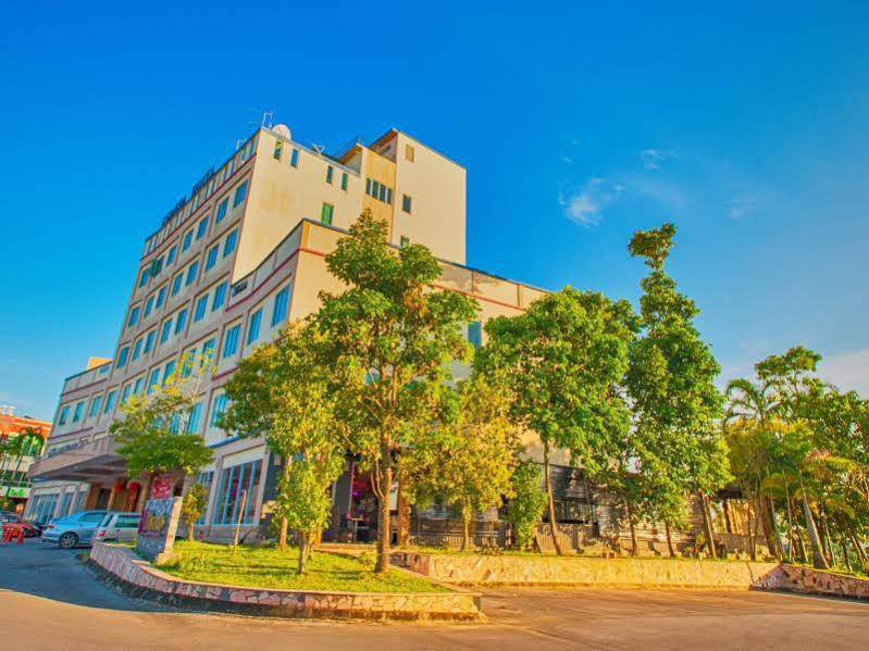 Hotel Kemena Bintulu Exterior foto
